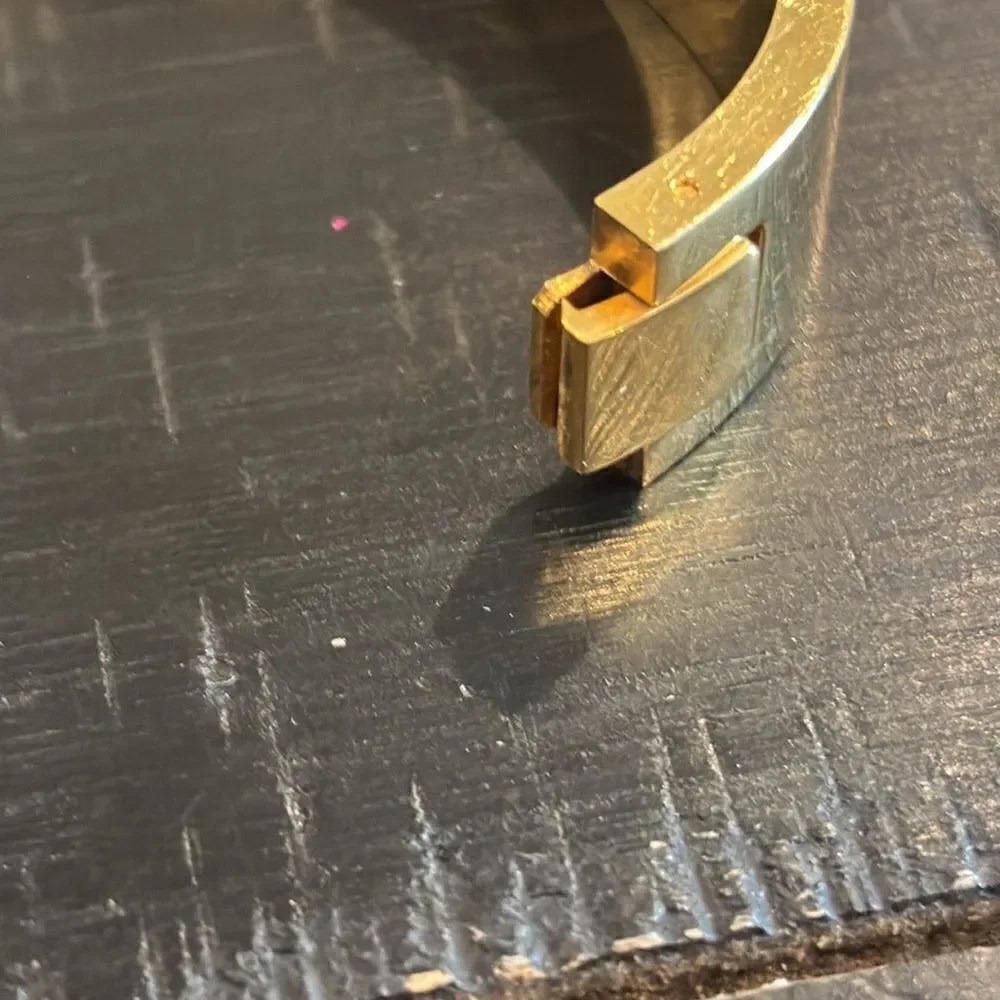 Tory Burch Gold Tone Fitbit Metal Bracelet Geometric Keeper Holder